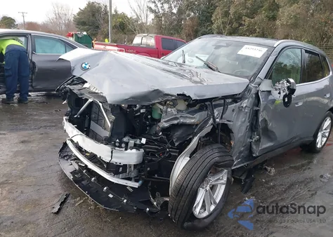 2025 BMW X3 30 xDrive z USA, uszkodzony, nr VIN 5UX53GP09S9Z27829